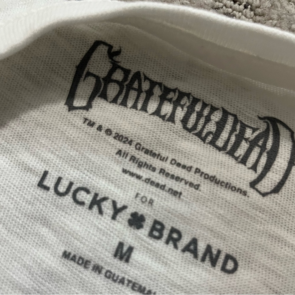 š¢ '24 Grateful Dead Band Deal Go Down Dice Green Matte Steal Face HQ Lucky Tee - Picture 4 of 10